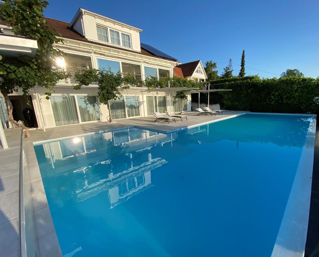 Villa Ueber Dem Bodensee - Hauptwohnung Lochau Exterior photo